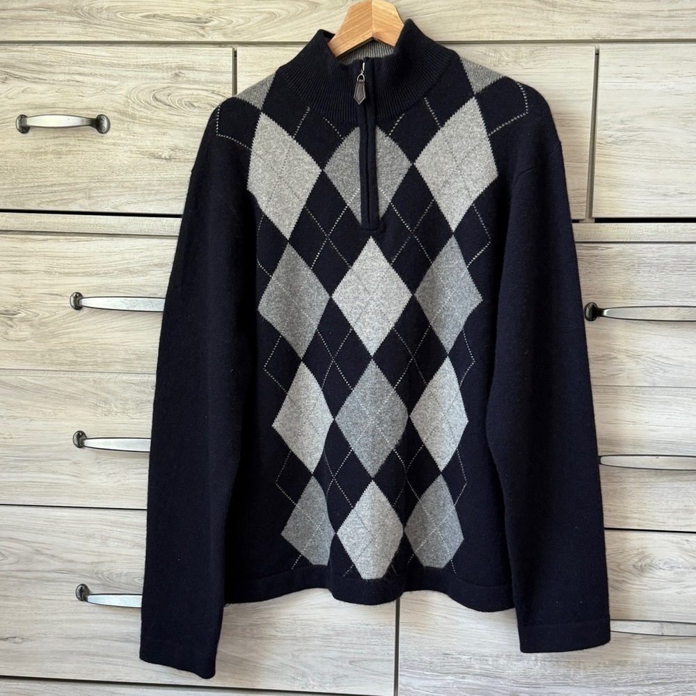 Men's Black and Gray Argyle cashmere Sweater by Paolo Mondo size M